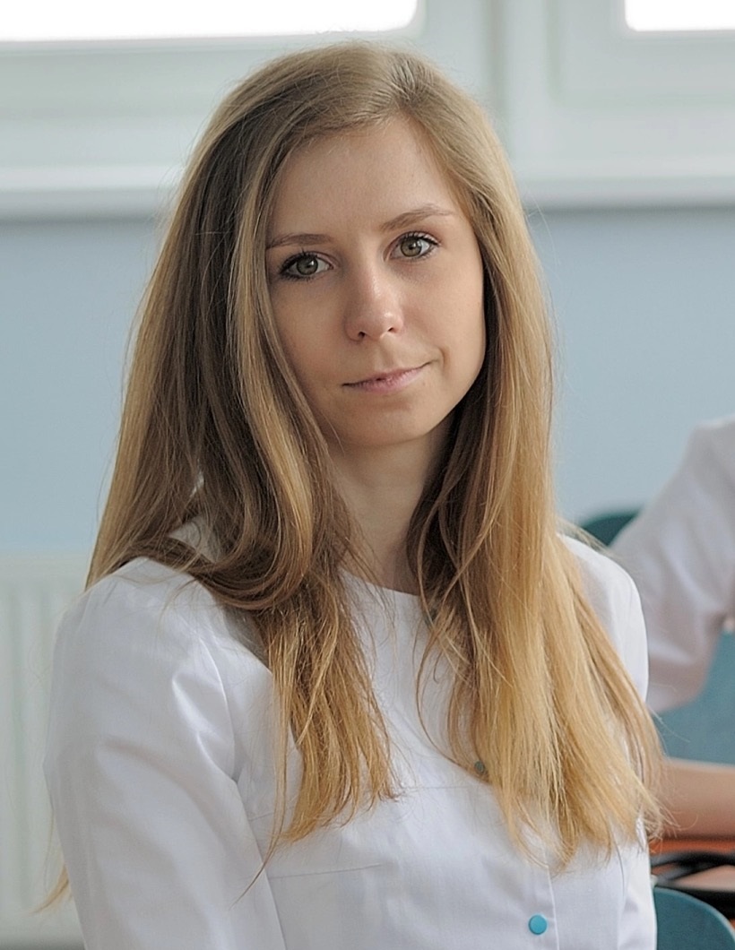 Шахрова